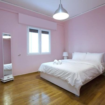 Palaio Faliro, A Bright And Spacious Apartment เอเธนส์ ภายนอก รูปภาพ