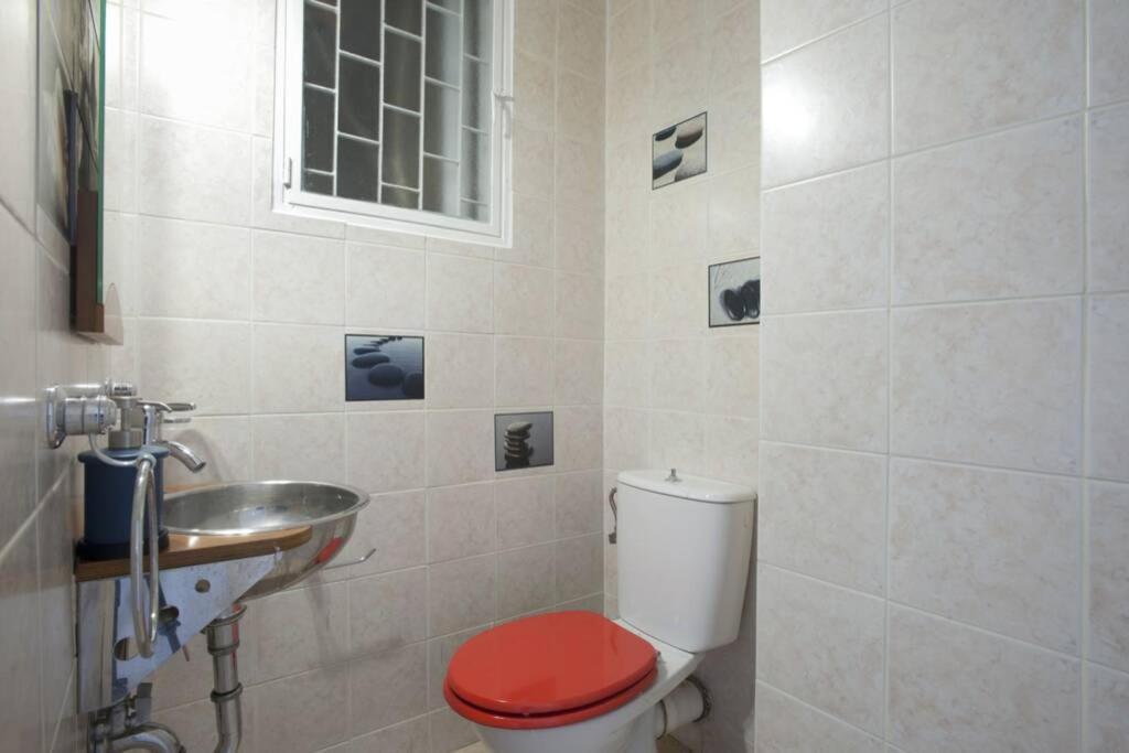 Palaio Faliro, A Bright And Spacious Apartment เอเธนส์ ภายนอก รูปภาพ